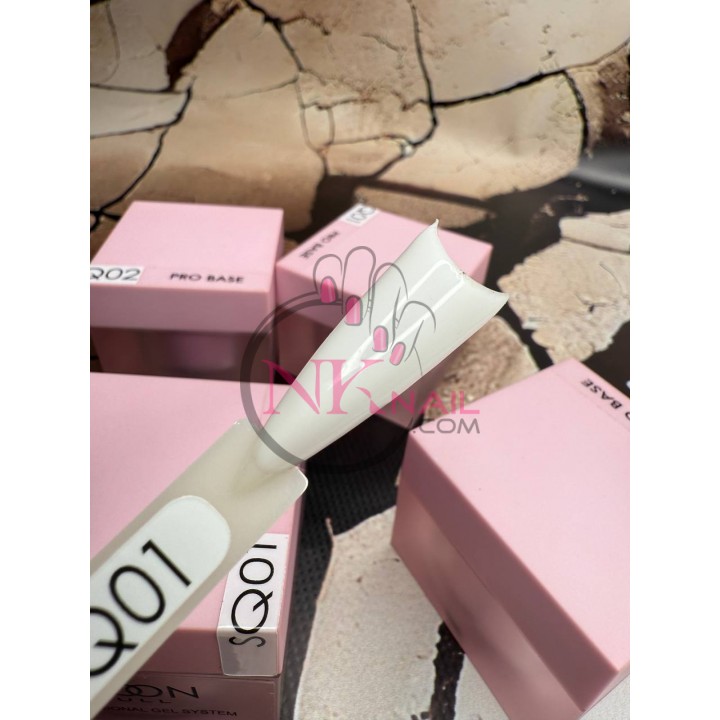База Moon Nude PRO 30 мл SQ01 HEMA/TPO free